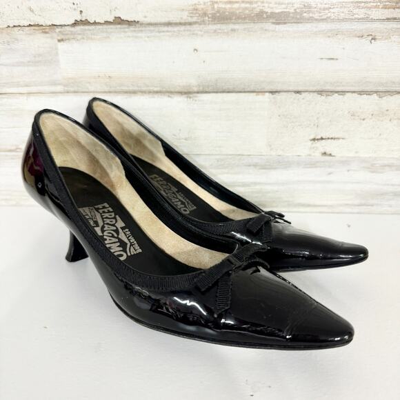 Salvatore Ferragamo Heels Women Size 6.5 Grace Black Nero Calf 2 1/2" Bow Stitch - Picture 1 of 7